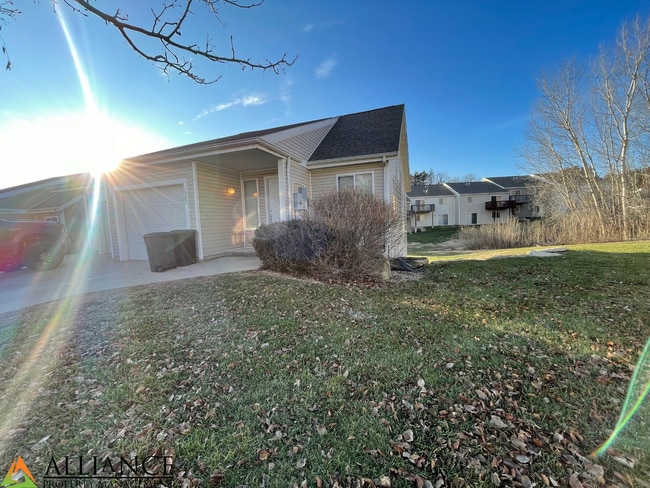 Photo - West Side Townhome!