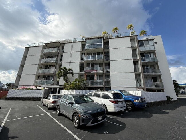 Building Photo - To register for the showing time, note the 4 digit code: 3857 and click "APPLY NOW."(mobile:orang...