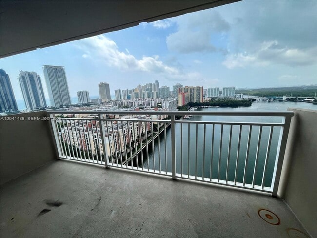 Photo - 250 174th St Unit 2301