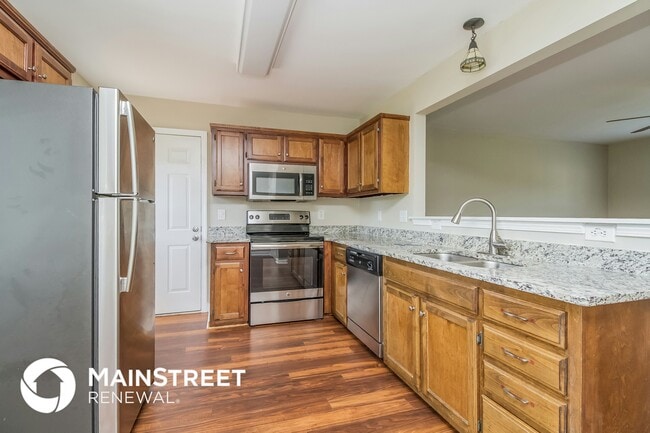 Photo - 1115 McDonough Cir