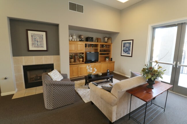 Photo - Sycamore Walk