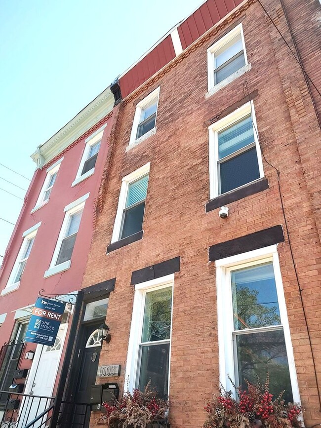 Building Photo - 1003 S 13th St Unit B