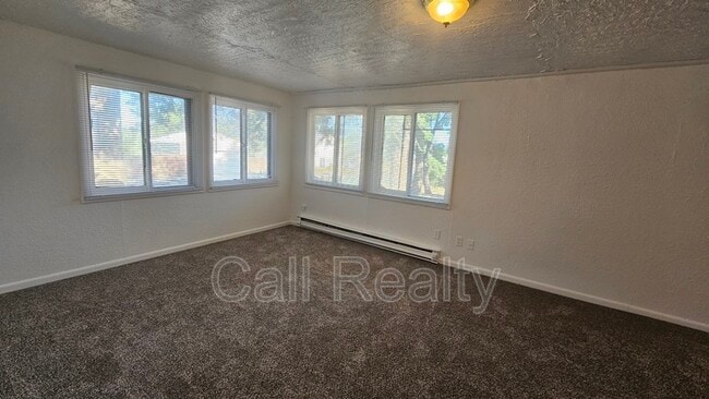 Photo - 1701 E Desmet Ave