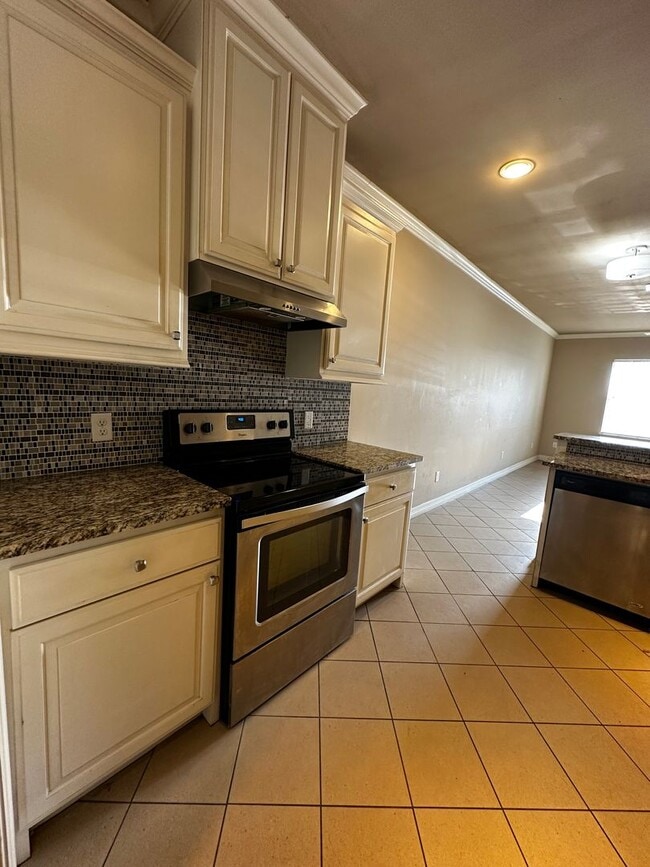 Photo - 2 Bedroom 2 Bath Duplex