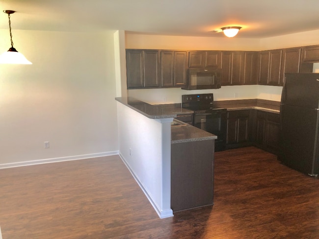 Photo - 60 Hasty Point Rd