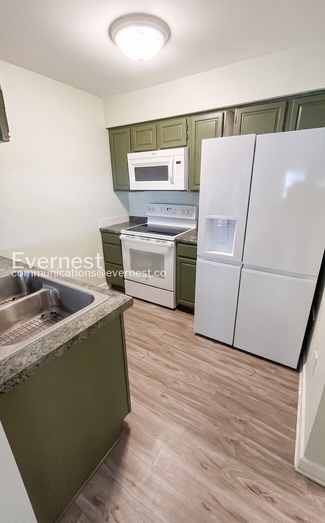 Photo - 12135 Salemtown Dr