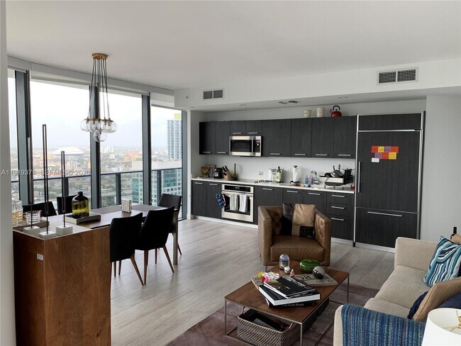 Photo - 55 SW 9th St Unit 3406