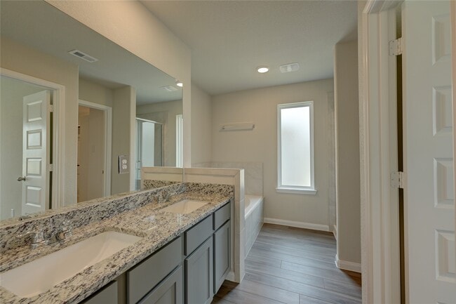 Photo - 13856 Goldeye Dr