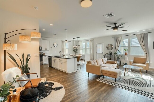 Building Photo - 6405 Mary Lewis Dr Rental