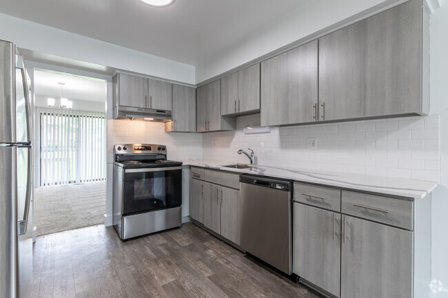 Edge At Farmington Hills - Farmington Hill... - Edge At Farmington Hills - Farmington Hill... Apartamentos