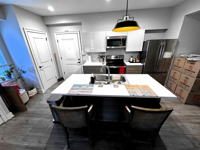 kitchen - 7 Buttonwood Dr Unit #2