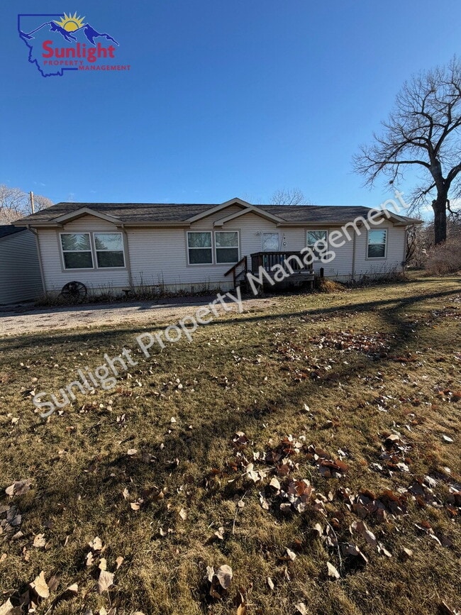 Building Photo - 3 Bed 2 Bath Property in Bridger Montana