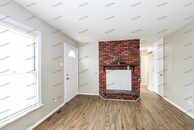 Photo - 12422 Pizarro Dr