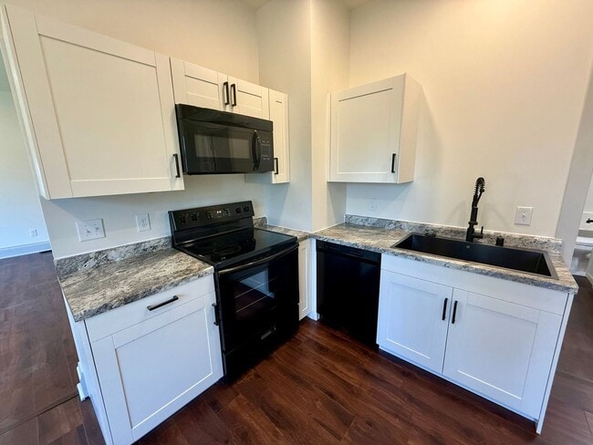Photo - 507 Hamilton St Apartment Unit #1
