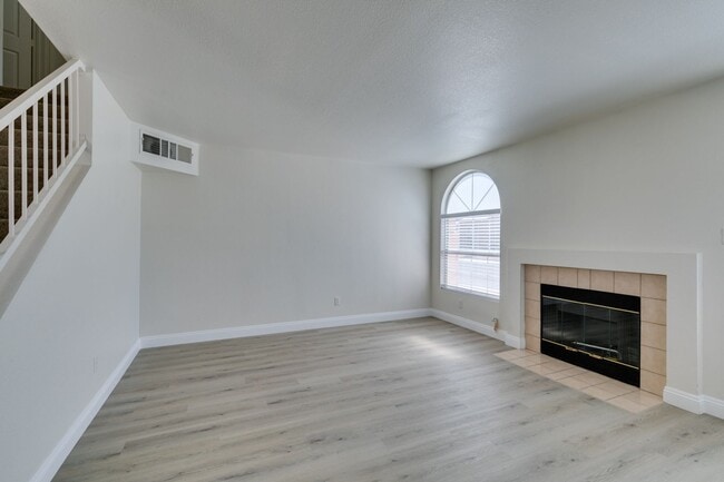 Photo - 8476 Indigo Sky Ave