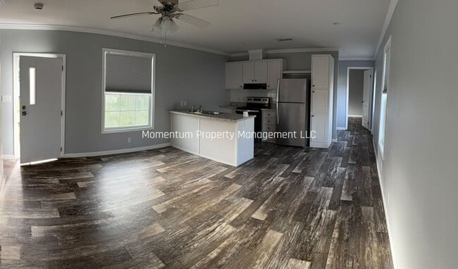 16112 La Bella St