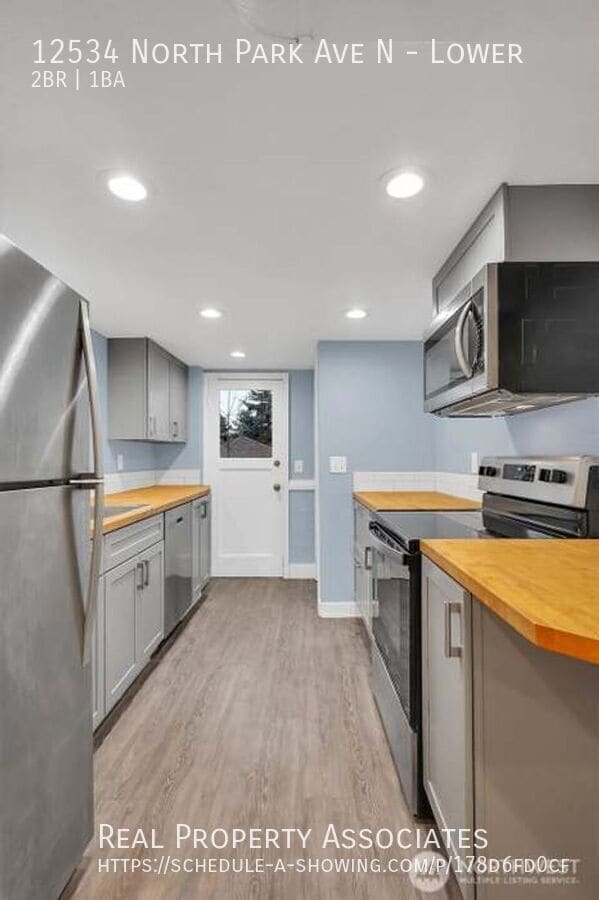 Photo - 12534 N Park Ave N Unit Lower