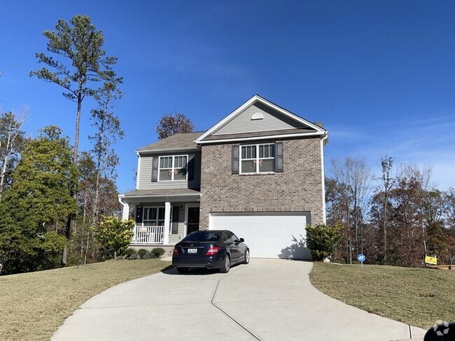 Building Photo - Beautiful Home in Piedmont