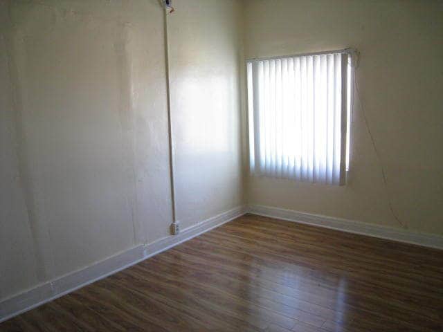 Photo - 254th Street