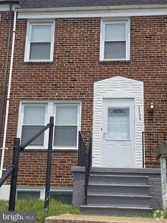 Building Photo - 3736 Elmley Ave Rental