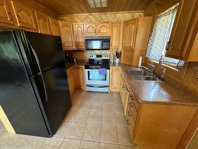 Photo - 8037 E Shore Dr Unidad 8037 E shore Dr.