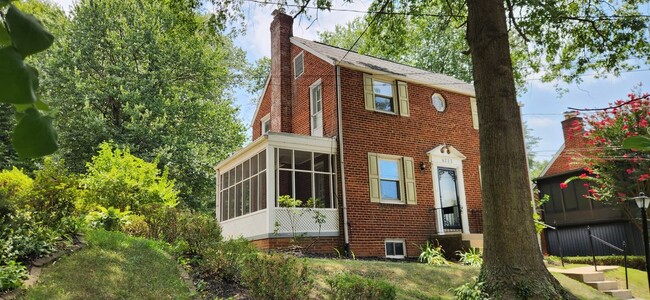 Photo - 6213 Forest Rd