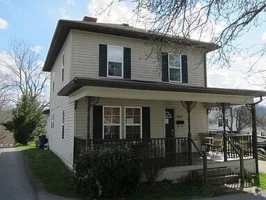 Building Photo - 601 Ivy St Rental