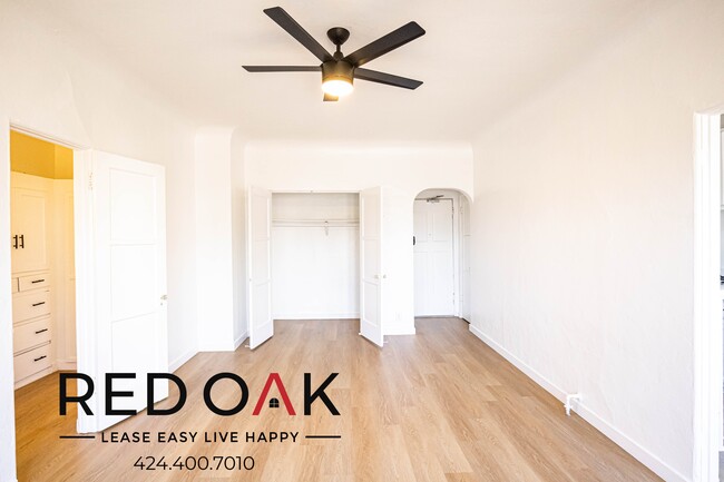 Photo - 706 N St Andrews Pl Unidad 207