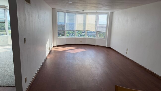 Photo - 2525 S Shore Dr Unit Flugel Penthouse