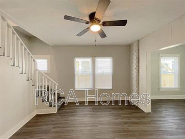 Photo - 1525 N Olney St