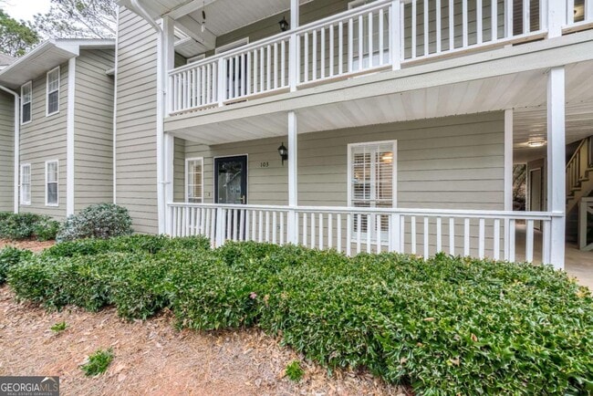 Building Photo - 103 Sterling Ct