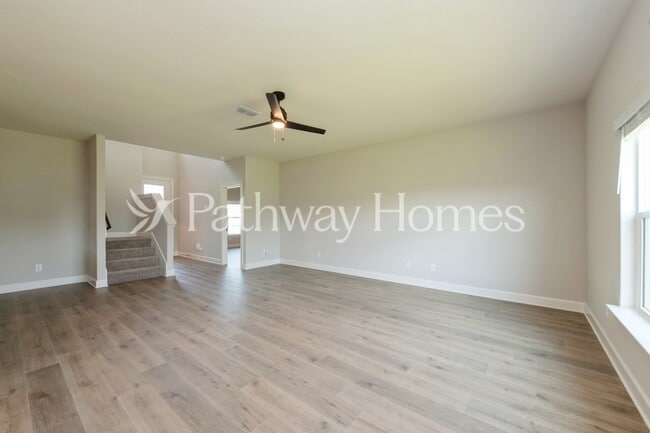 Photo - 623 Brookside Dr