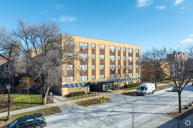 Photo - 7733 S South Shore Dr Apartments