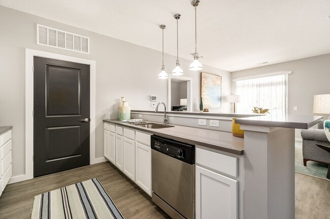 Photo - Powell Crossing