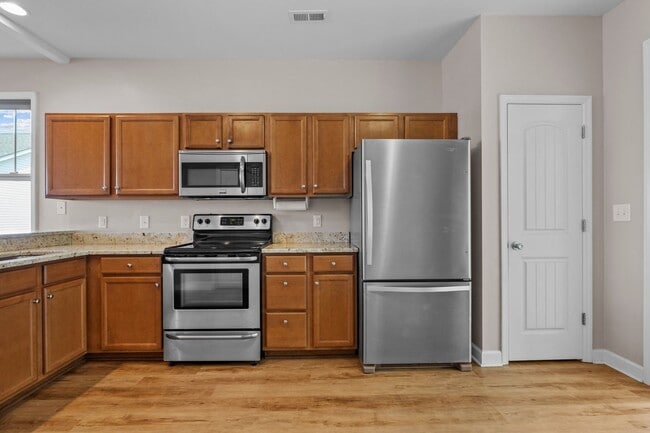 Photo - 401 Pirates Landing Dr