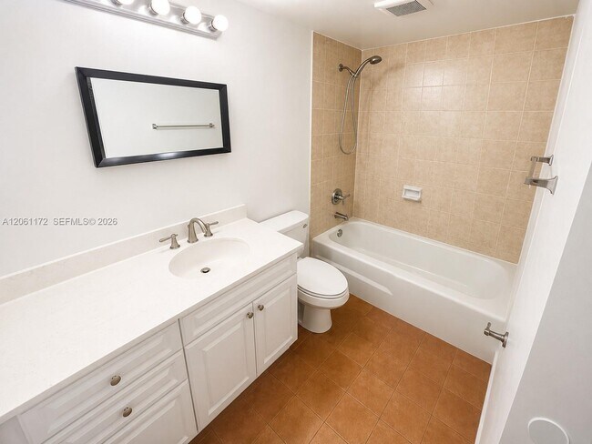 Photo - 10800 N Kendall Dr Unit O6