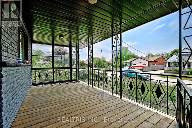 Photo - 6 Lucerne Pl