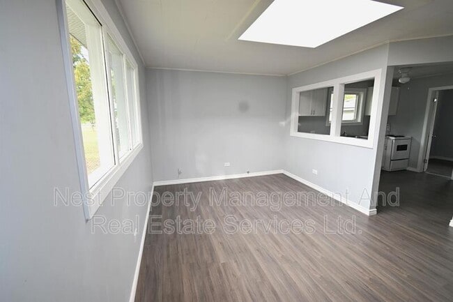 Photo - 1190 Cuddie Crescent