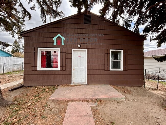 Building Photo - 2222 8th Ave S Unit 2222 1/2 8th Ave S