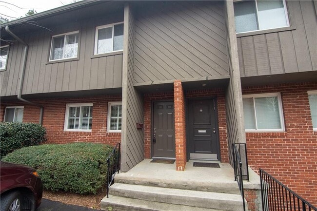 Building Photo - 1612 Briarcliff Rd NE Unit 7 Rental