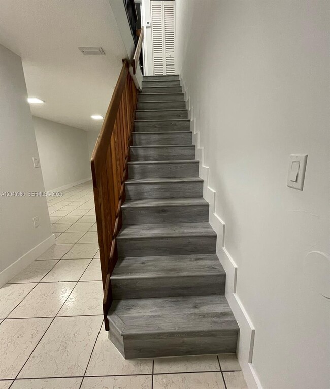 Photo - 6854 NW 173rd Dr