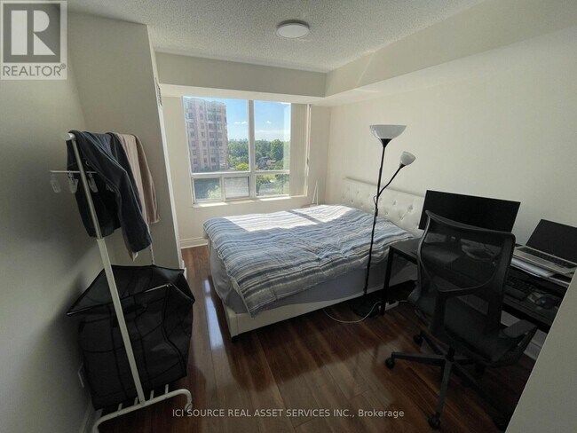 Photo - 15 Northtown Way Unit 725
