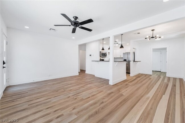 1610 E Ogden Ave