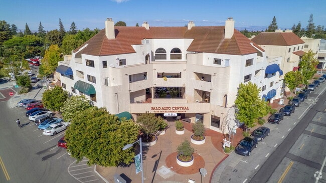Building Photo - 149 California Ave Unit A300 Rental