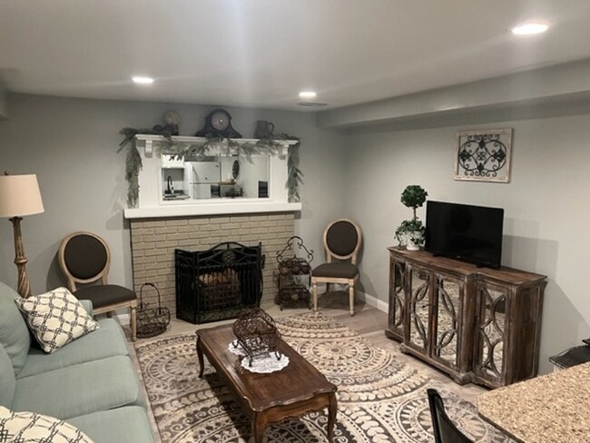 Photo - Beautiful apartment close to trails