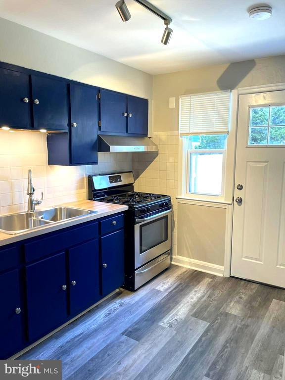 Photo - 1049 Reverdy Rd