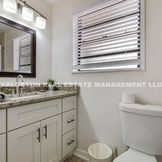 Photo - 1202 Princeton Rd