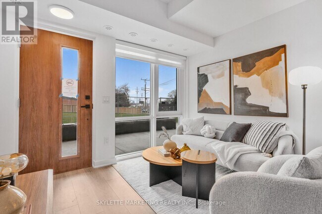 Photo - 73 Curlew Dr