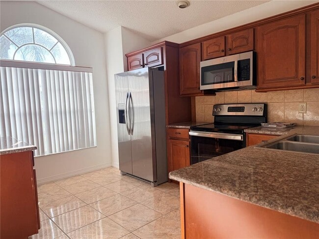 Photo - 1025 Brynlor Ln