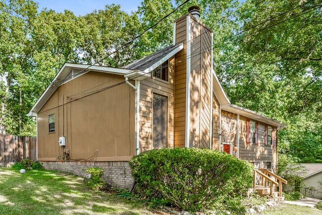 Photo - 5823 Willow Crest Dr